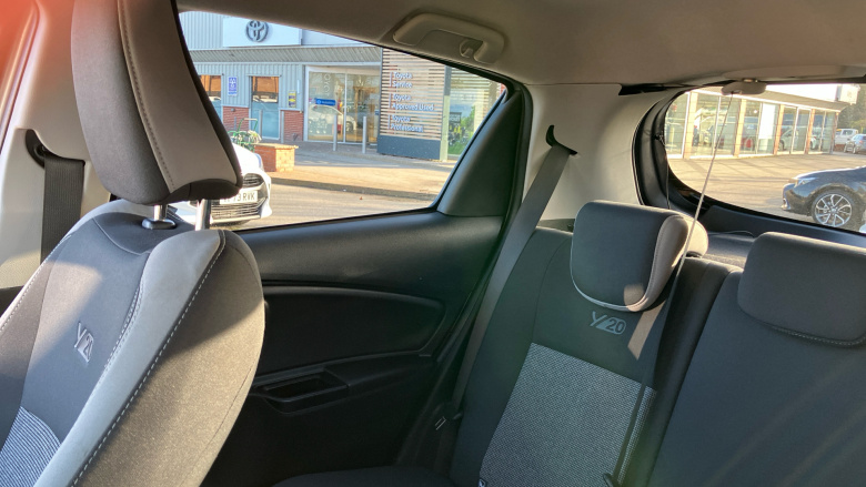 Toyota Yaris 1.5 VVT-i Y20 5dr CVT [Bi-tone] Petrol Hatchback